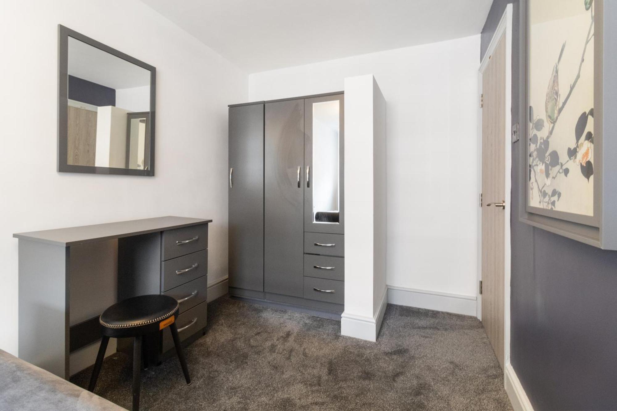 Whiskawaystays - Foregate Street - Apartment 4 Worcester Bagian luar foto