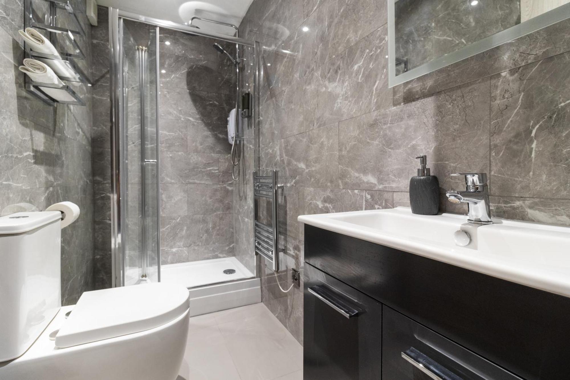 Whiskawaystays - Foregate Street - Apartment 4 Worcester Bagian luar foto
